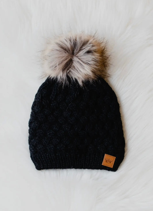 Cable Knit Beanie in BLACK